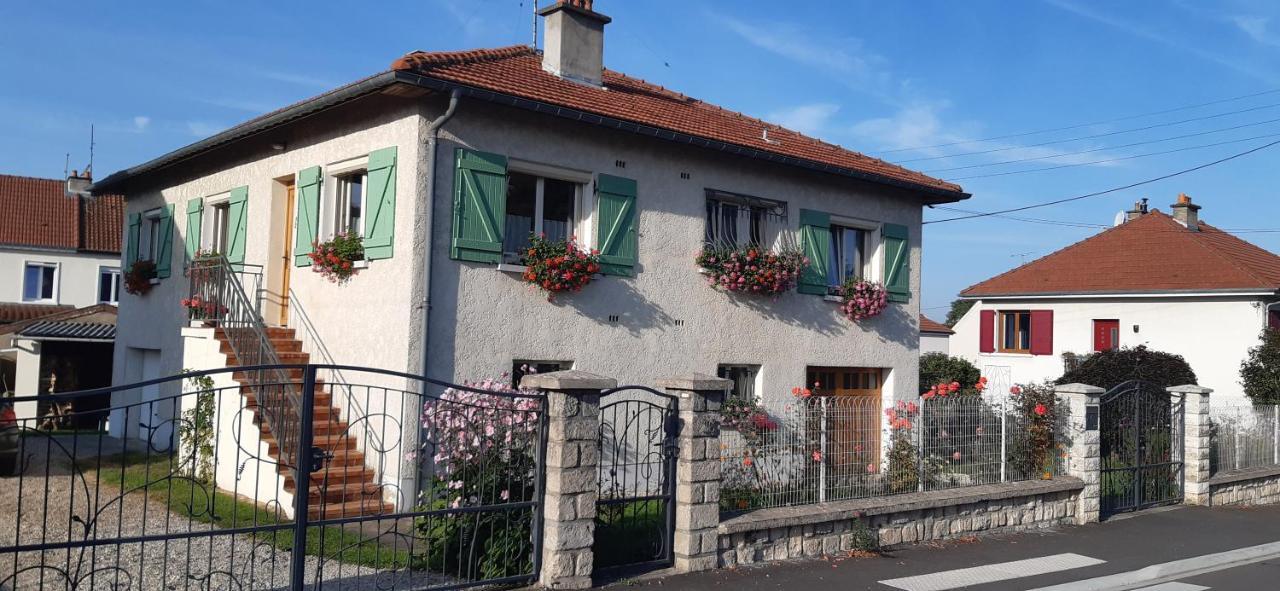 Chez Evelyne Chambre D'Hotes Chez L'Habitant Verdun-sur-Meuse Exterior photo